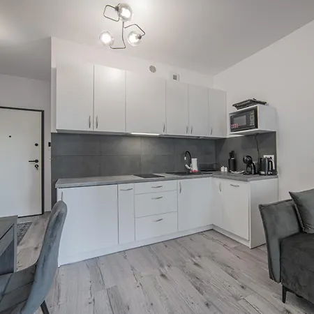 Apartment Rentplanet - Przy Stoczni Gdansk